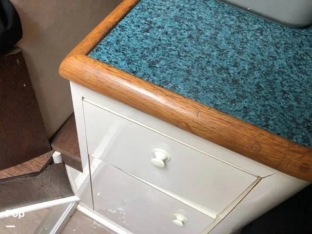 Slide: The Image of Sea Ray 330 Sundancer 1995 - 10549949