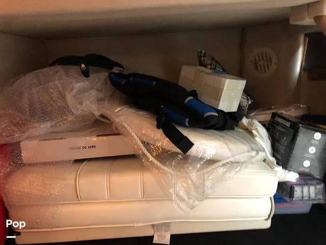 Slide: The Image of Sea Ray 330 Sundancer 1995 - 10549951