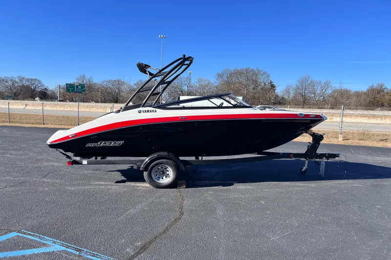 Slide: The Image of Yamaha AR195 2025 - 5