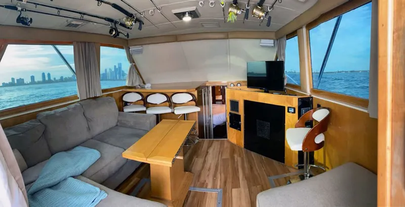 Slide: The Image of Salon Forward - 1490252