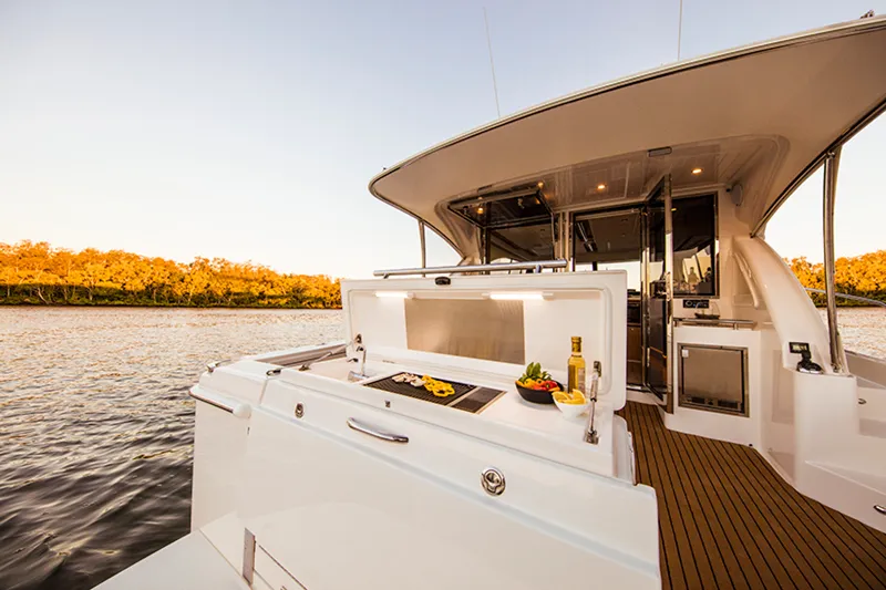 Slide: The Image of Riviera 395 SUV 2026 - 1105424