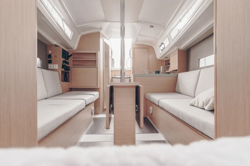 Slide: The Image of Beneteau OCEANIS 30.1 - 2398525