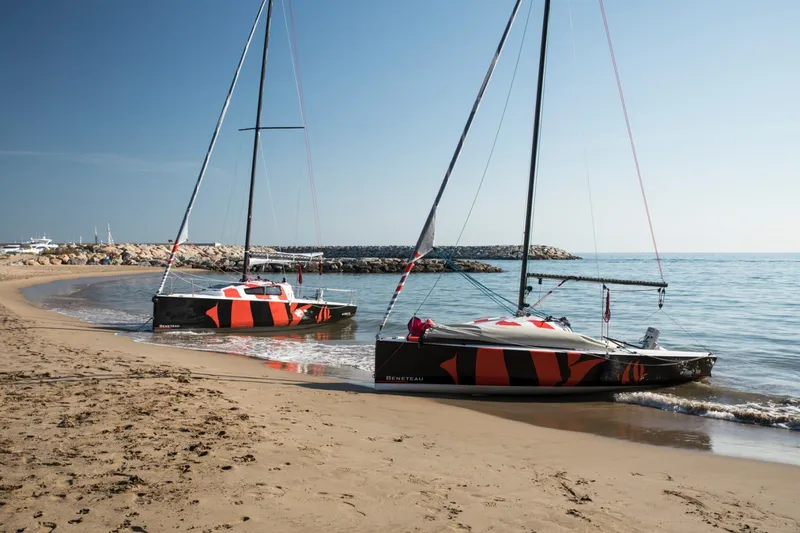 Slide: The Image of Beneteau First 24 SE Retractable centerboard - 1696148