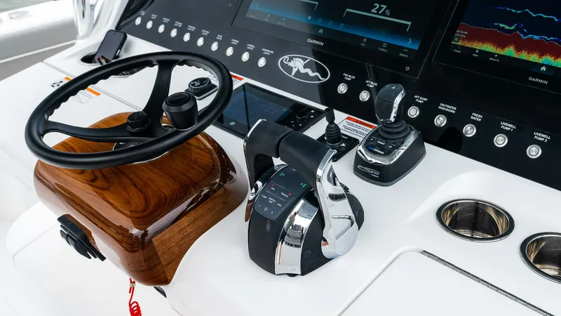 Slide: The Image of Valhalla Boatworks V41 Center Console 2027 - 4750175