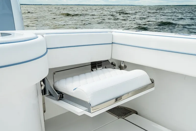 Slide: The Image of Valhalla Boatworks V37 Center Console 2027 - 7533546