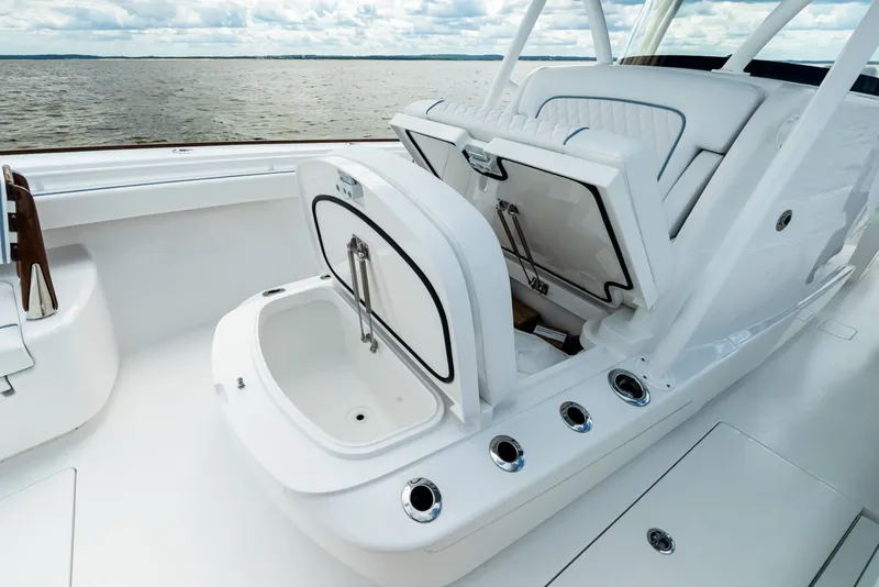 Slide: The Image of Valhalla Boatworks V37 Center Console 2027 - 7533525