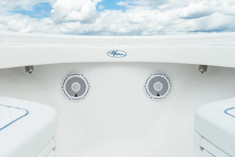 Slide: The Image of Valhalla Boatworks V37 Center Console 2027 - 7533508