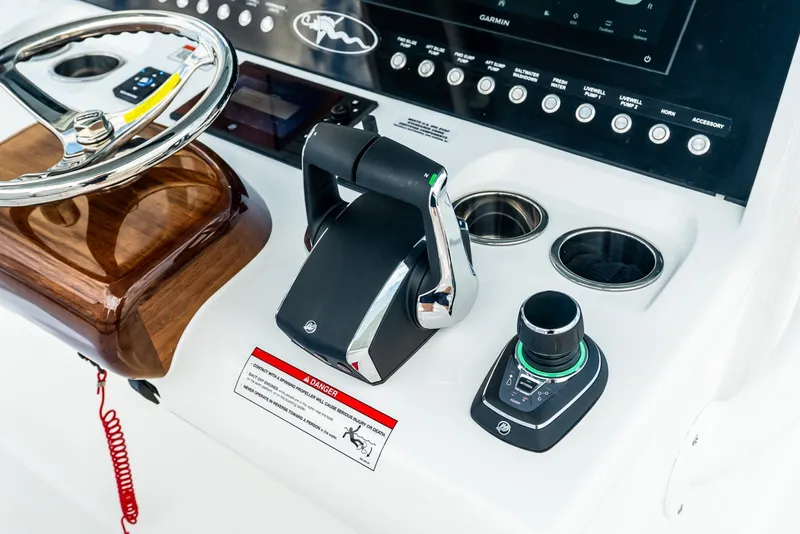 Slide: The Image of Valhalla Boatworks V37 Center Console 2027 - 7533558