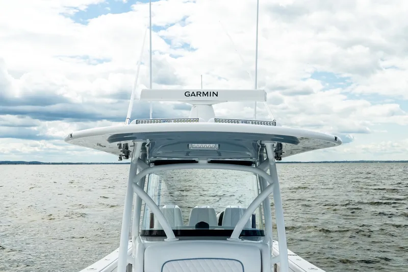 Slide: The Image of Valhalla Boatworks V37 Center Console 2027 - 7533518