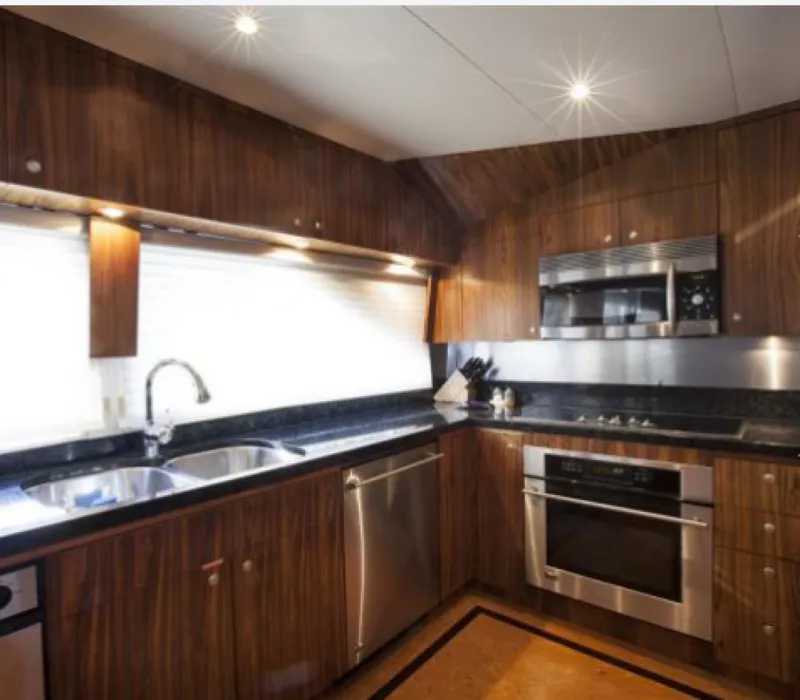 Slide: The Image of North Star 80 Enclosed 2006 - 1207823