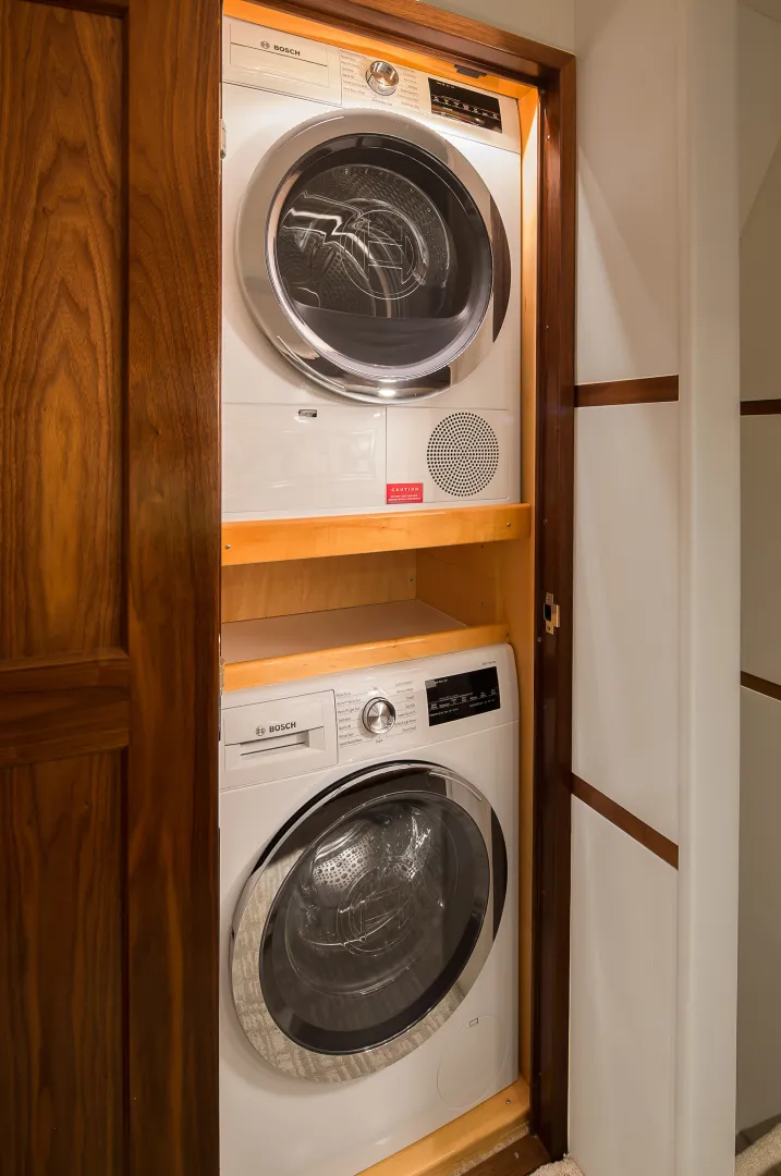 Slide: The Image of Washer/ Dryer Units - 1208827