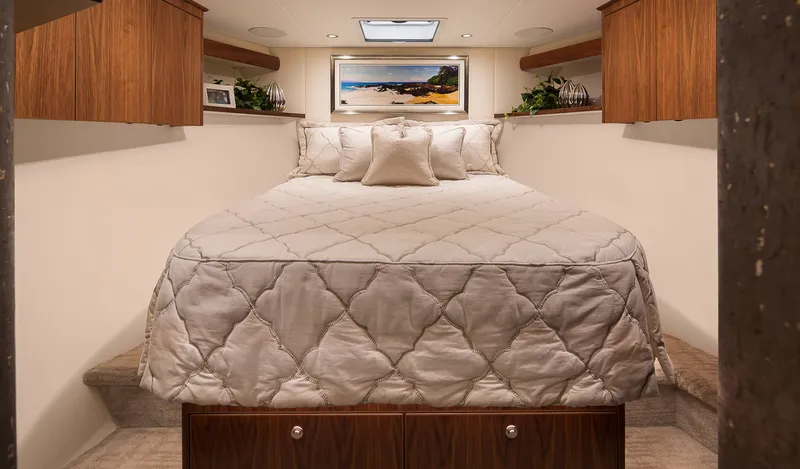 Slide: The Image of VIP Stateroom  - 1208821