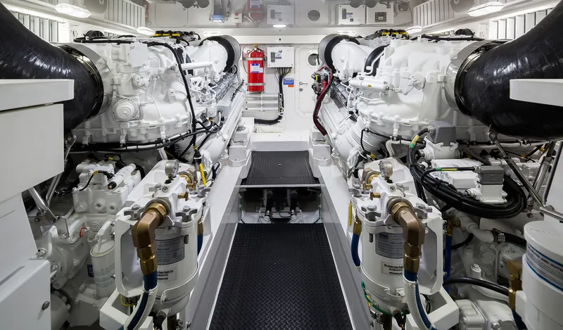 Slide: The Image of Engine Room  - 1208839