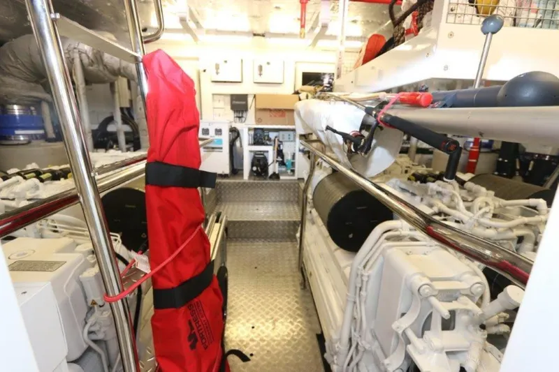 Slide: The Image of Sunseeker Yacht 2019 - 1342742