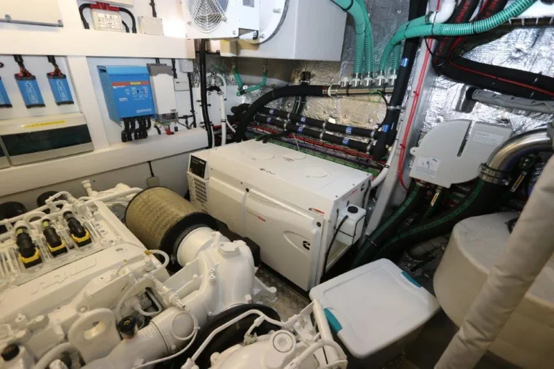 Slide: The Image of Sunseeker Yacht 2019 - 1342747