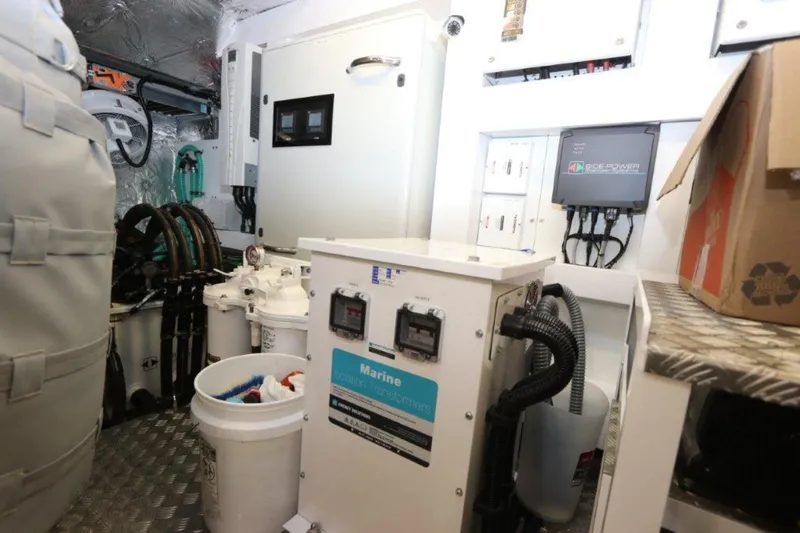 Slide: The Image of Sunseeker Yacht 2019 - 1342748