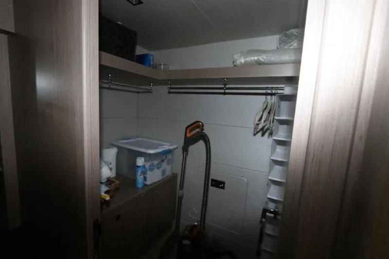 Slide: The Image of Sunseeker Yacht 2019 - 1342705