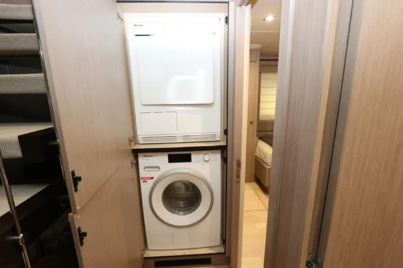 Slide: The Image of Sunseeker Yacht 2019 - 1342733