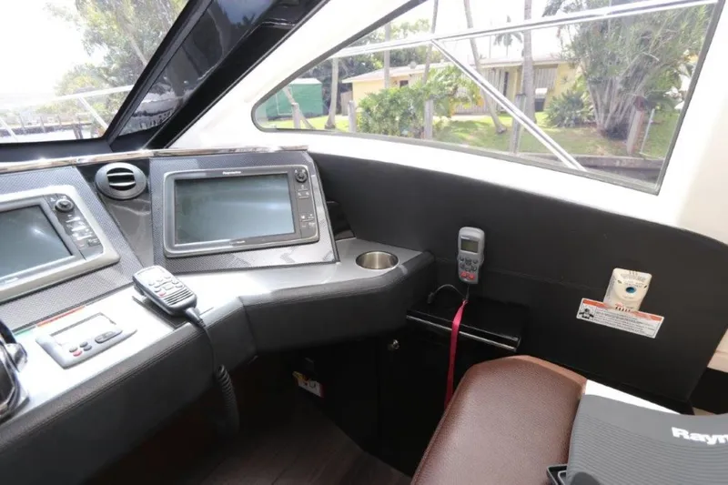 Slide: The Image of Marquis Sport Coupe 2012 - 1257666