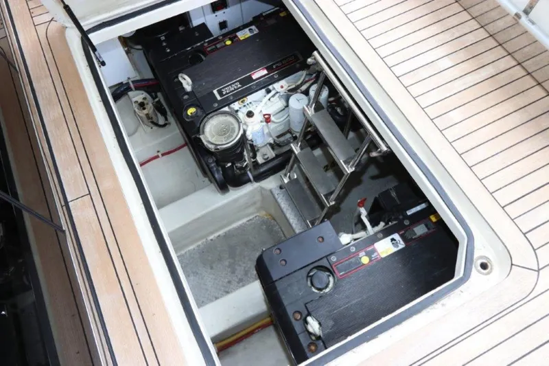 Slide: The Image of Marquis Sport Coupe 2012 - 1257685