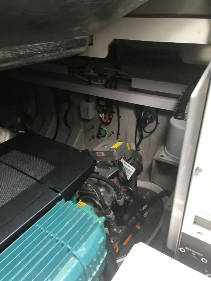 Slide: The Image of Sunseeker Portofino 2013 - 1260923