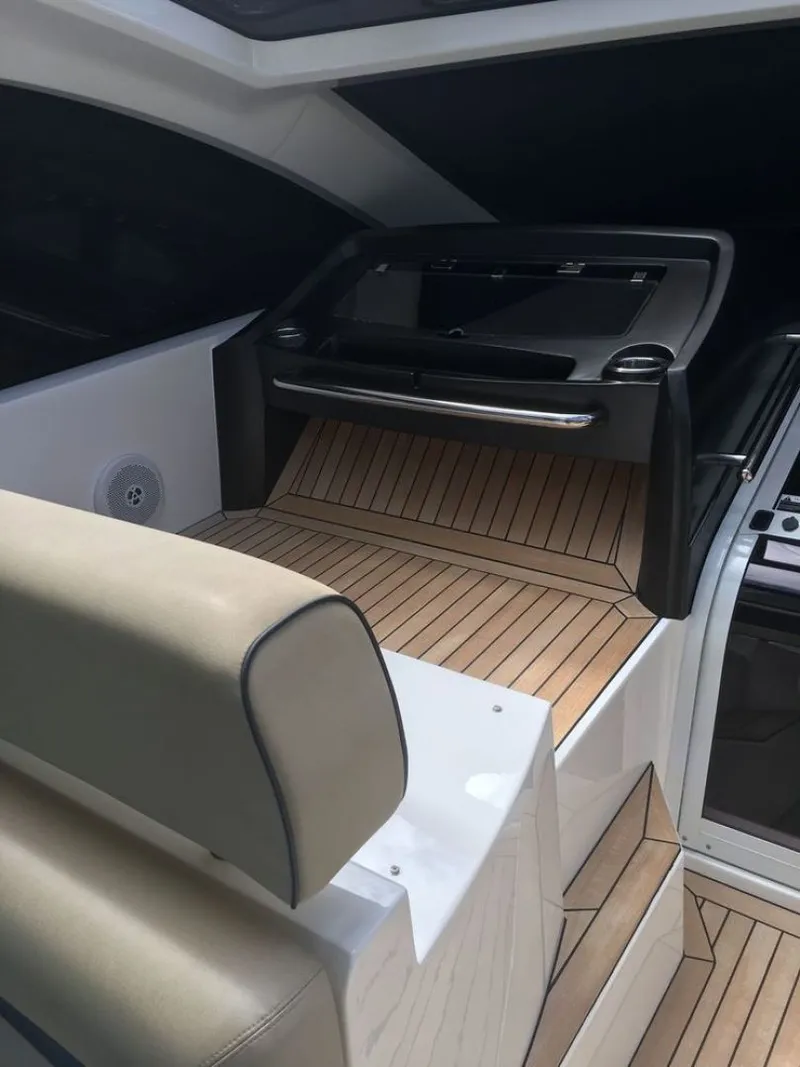 Slide: The Image of Sunseeker Portofino 2013 - 1260888