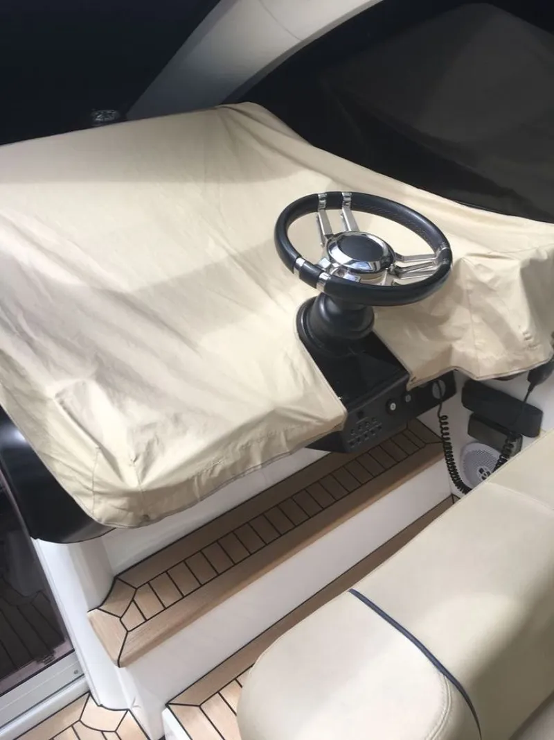 Slide: The Image of Sunseeker Portofino 2013 - 1260890