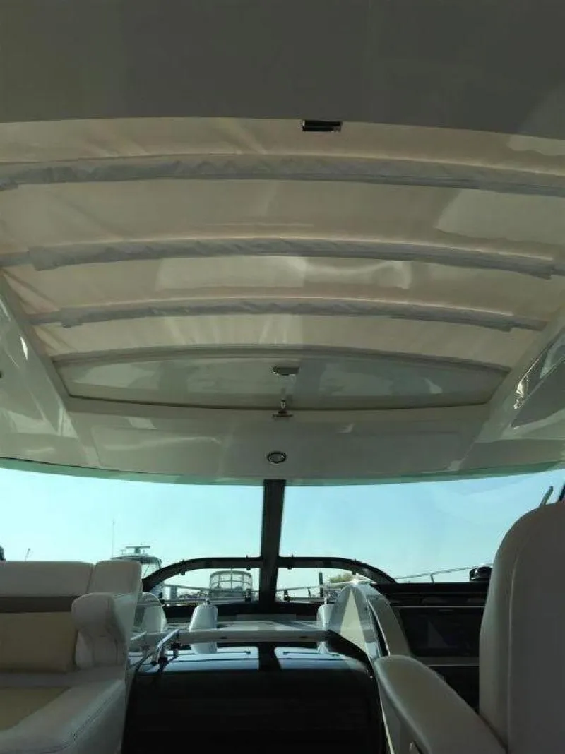 Slide: The Image of Sea Ray Sundancer 2013 - 1264040