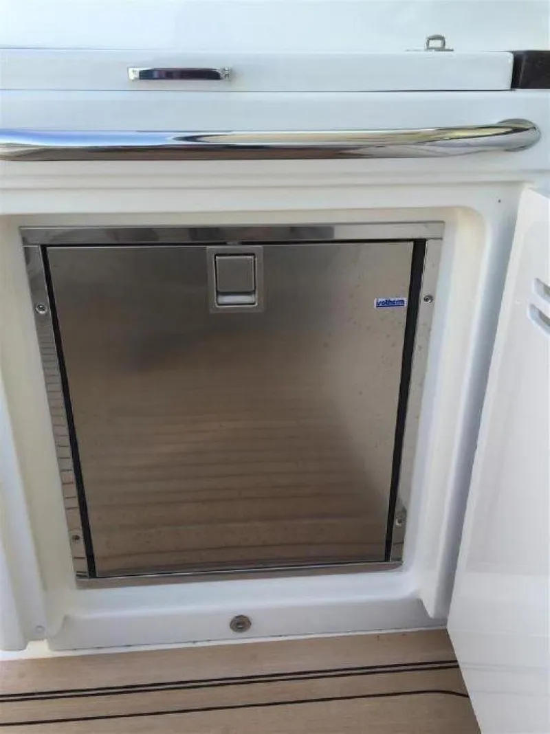 Slide: The Image of Sea Ray Sundancer 2013 - 1264045