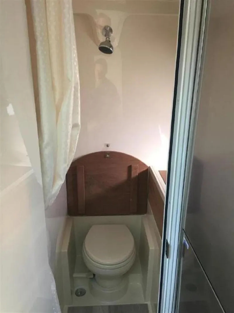 Slide: The Image of Sea Ray Sundancer 2013 - 1264070