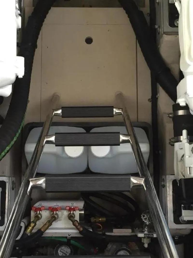 Slide: The Image of Sea Ray Sundancer 2013 - 1264074