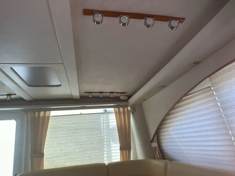 Slide: The Image of Tiara 3900 Convertible 2008 - 1265889