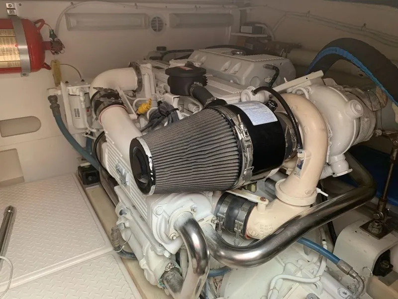 Slide: The Image of Tiara 3900 Convertible 2008 - 1265890