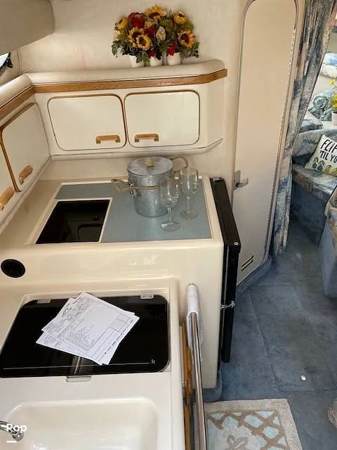 Slide: The Image of Sea Ray 330 Sundancer 1994 - 10284018