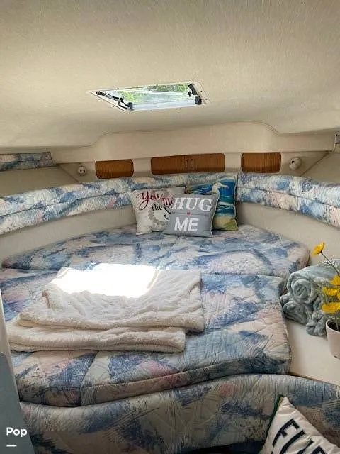Slide: The Image of Sea Ray 330 Sundancer 1994 - 10284019