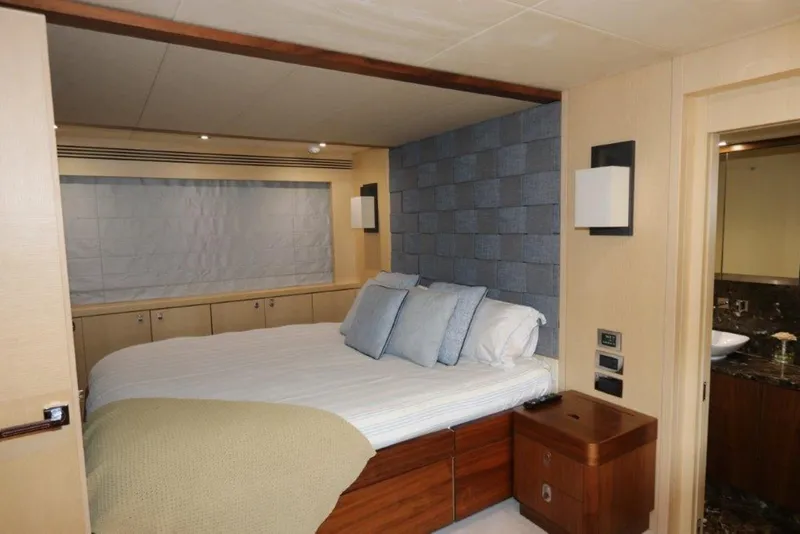 Slide: The Image of Sunseeker Yacht 2015 - 1271073