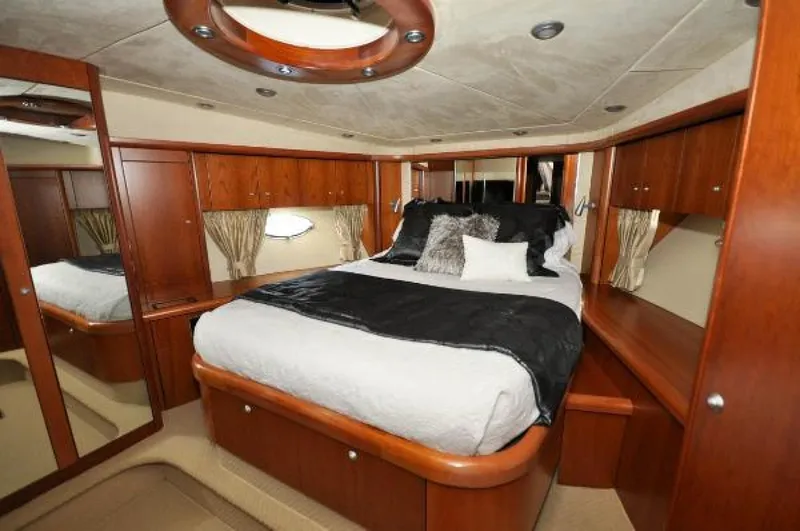 Slide: The Image of Sunseeker Predator 2006 - 1275081