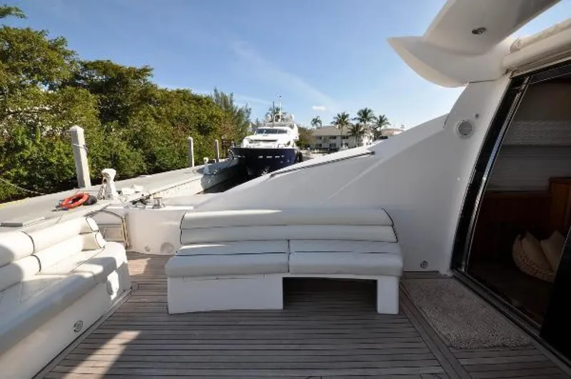 Slide: The Image of Sunseeker Predator 2006 - 1275061