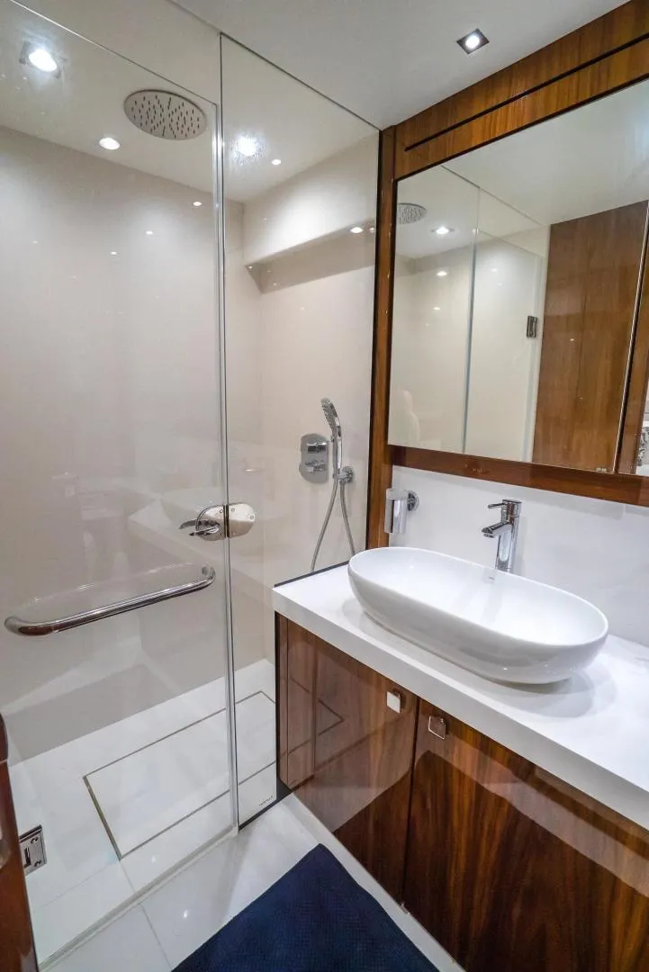 Slide: The Image of Sunseeker Manhattan 2019 - 1588378