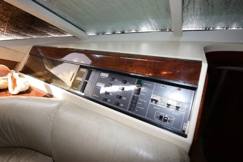 Slide: The Image of Fairline Squadron 1996 - 1570440