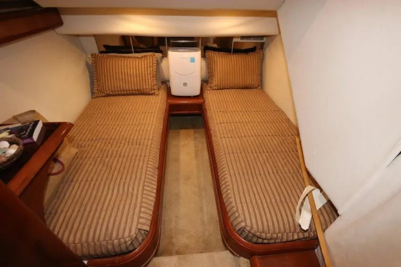 Slide: The Image of Fairline Squadron 1996 - 1570446