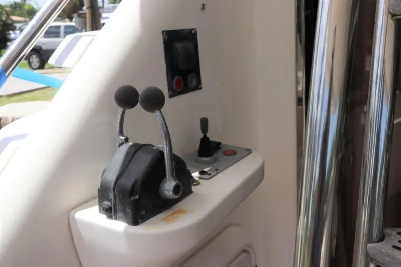 Slide: The Image of Fairline Squadron 1996 - 1570453