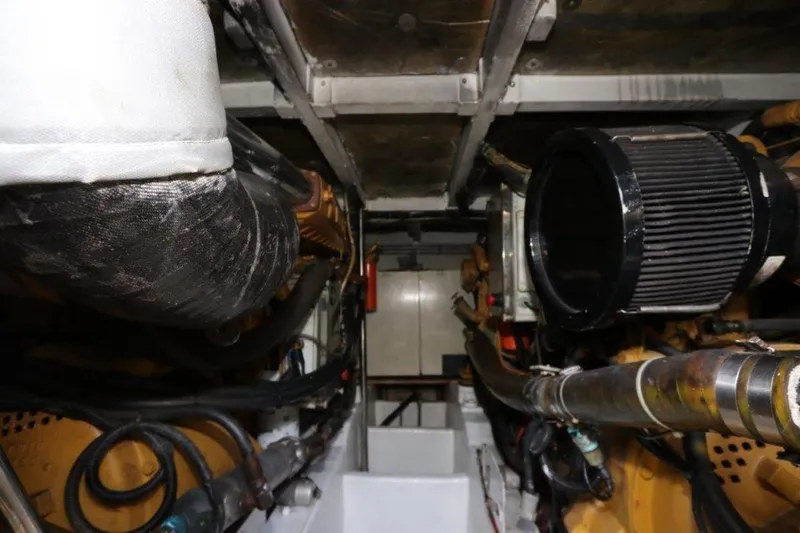 Slide: The Image of Fairline Squadron 1996 - 1570454