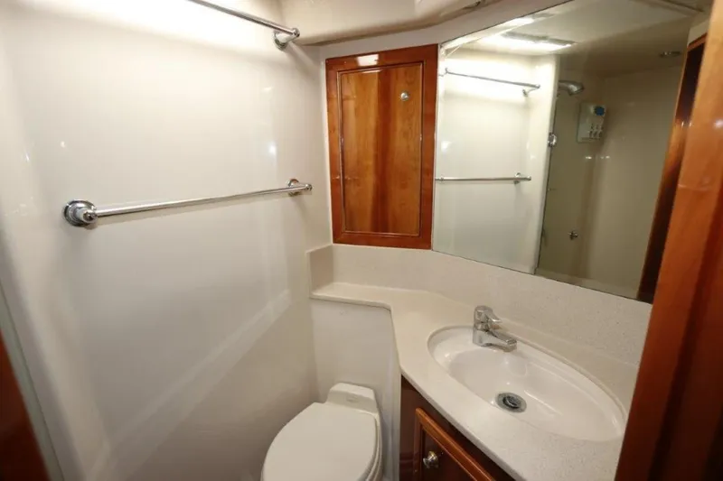 Slide: The Image of Riviera Enclosed Flybridge 2004 - 1283497