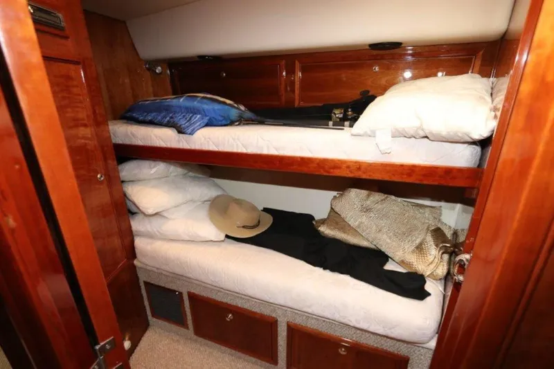 Slide: The Image of Riviera Enclosed Flybridge 2004 - 1283498