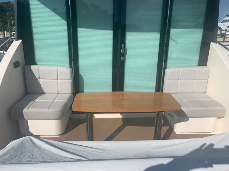 Slide: The Image of Tiara 39 2017 - 1296928