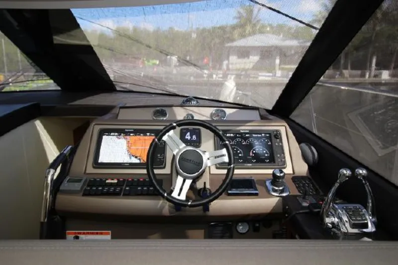 Slide: The Image of Prestige 550 2015 - 1297750