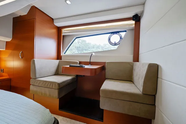 Slide: The Image of Prestige 500 2014 - 35