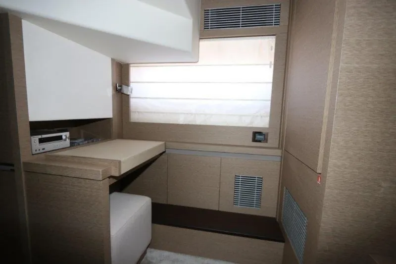 Slide: The Image of Prestige Motoryacht 2017 - 1303865