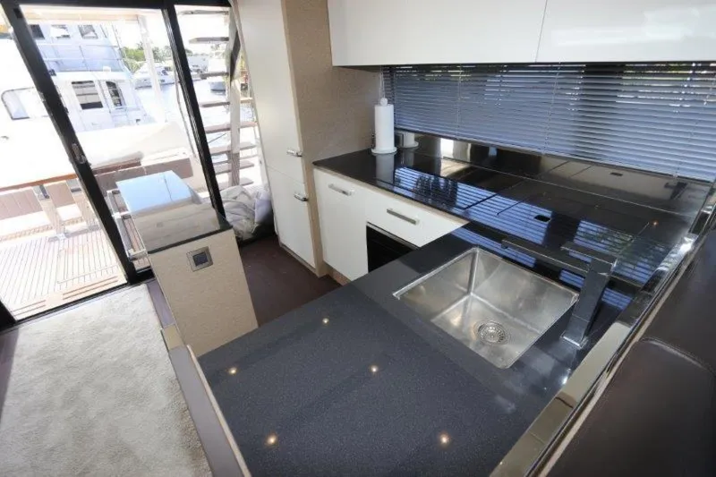 Slide: The Image of Prestige Motoryacht 2017 - 1303850